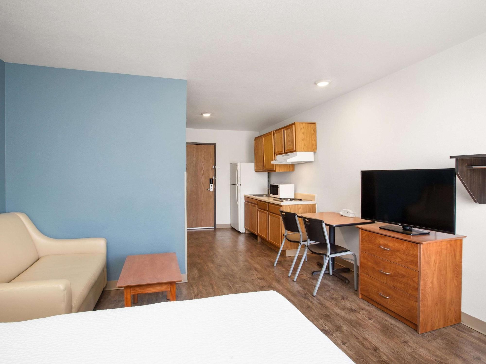 Extended Stay America Select Suites - Gulfport Exterior photo