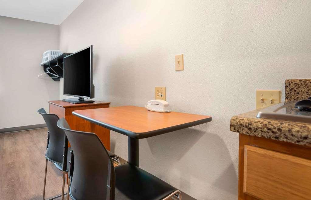 Extended Stay America Select Suites - Gulfport Room photo